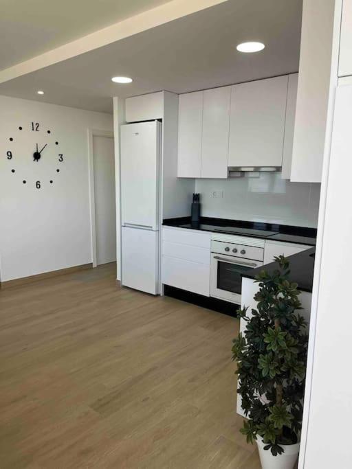Apartamento Con Preciosas Vistas A Pie De Playa 圣波拉 外观 照片